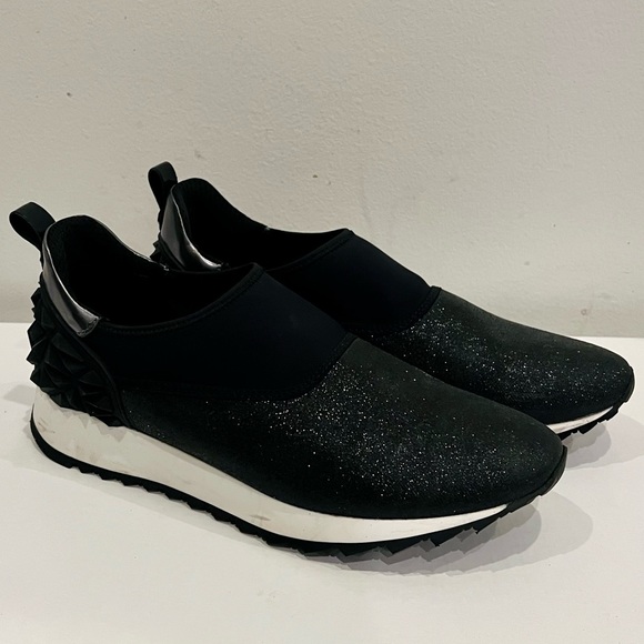 Cult sneakers with faceted detail on heel and glittered detail - Picture 2 of 9